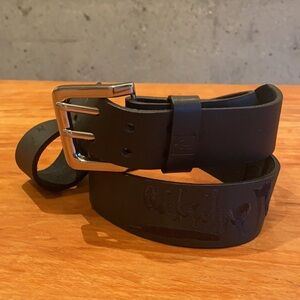 Quiksilver W34 Mens Black Belt Dual Prong buckle